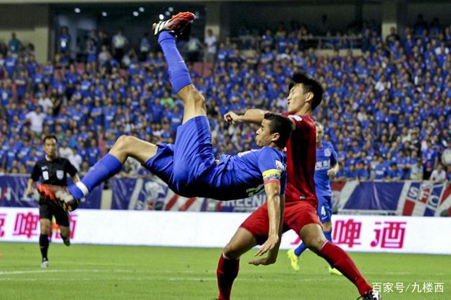 梅西能否实现？历史上仅两位金球先生两夺世界杯：大罗、贝肯鲍尔